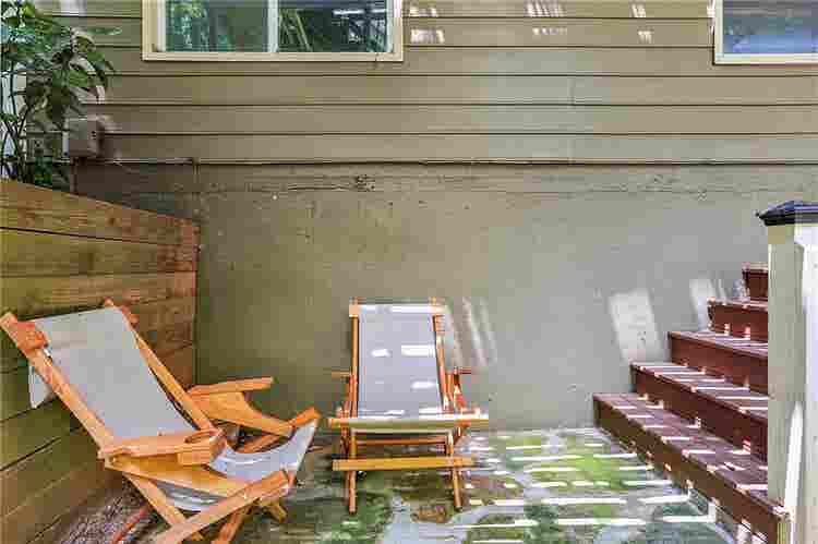 5 BR in Marietta