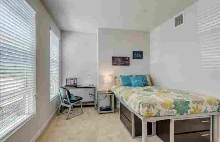 Room for Rent