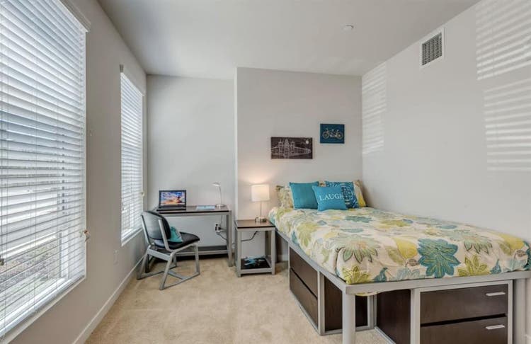 Room for Rent