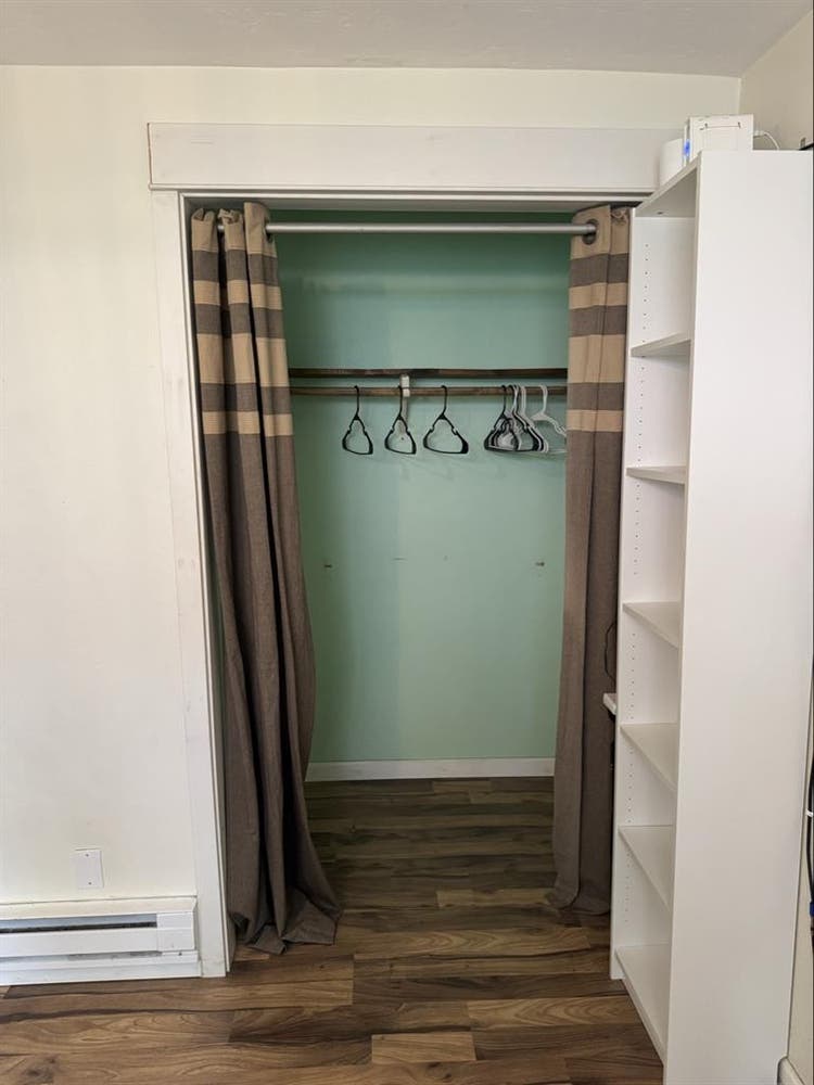 Room for rent SW Bend