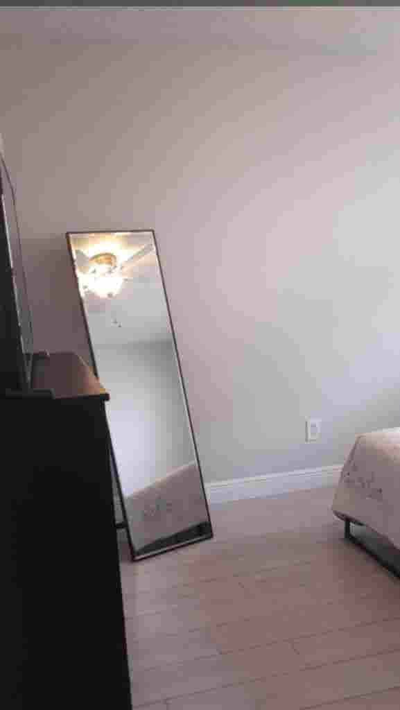 Cozy Furnished Room for Rent 