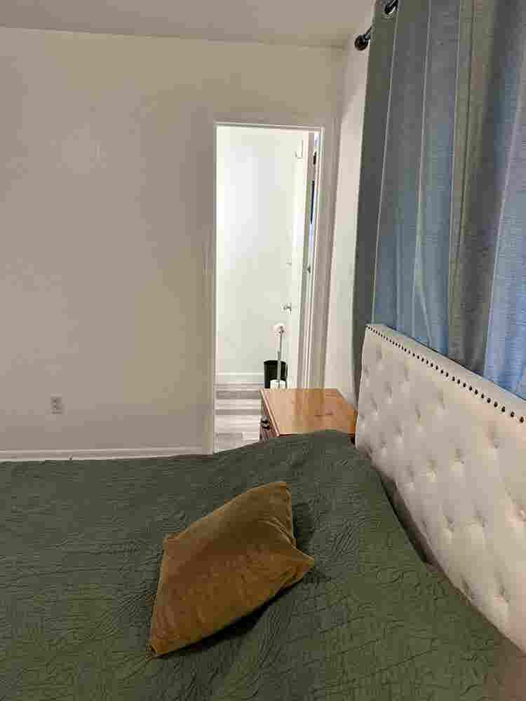 Room & private half bath for rent