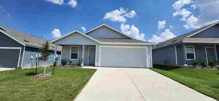 2 Rooms available - New House