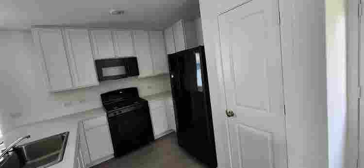 2 Rooms available - New House