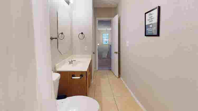 1 BR in Austin