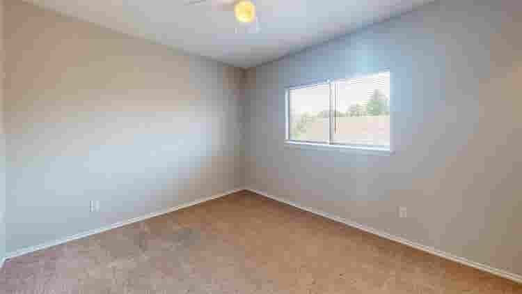1 BR in Austin