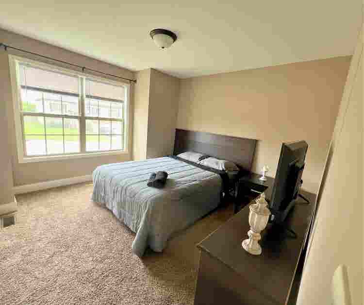 Available Rooms in a Modern House