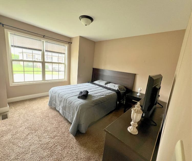 Available Rooms in a Modern House