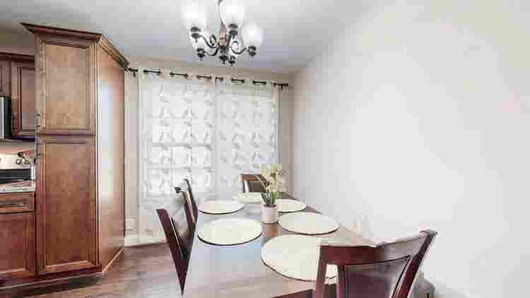 Available Rooms in a Modern House