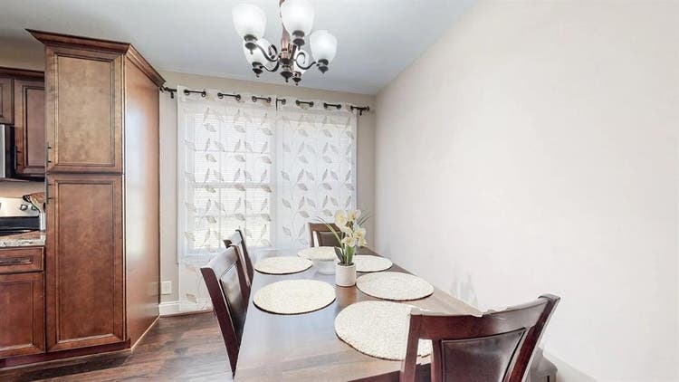 Available Rooms in a Modern House