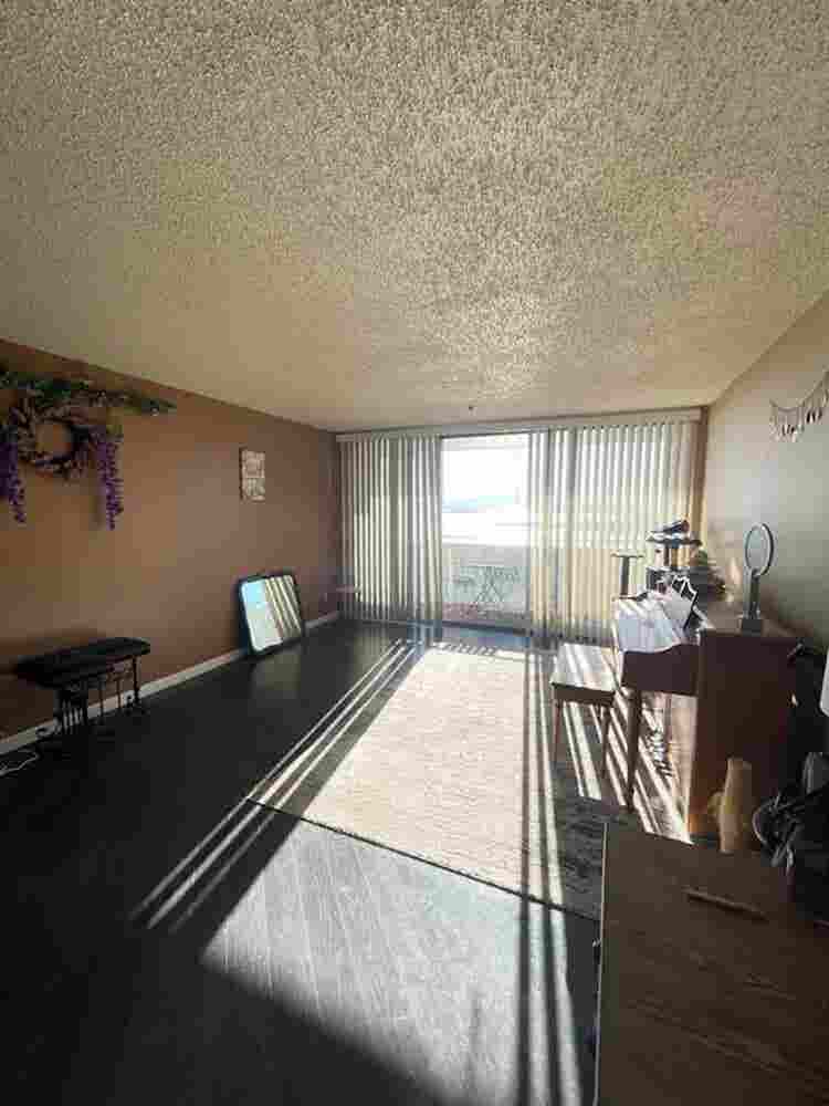 Room in Condo w/ Private Bath