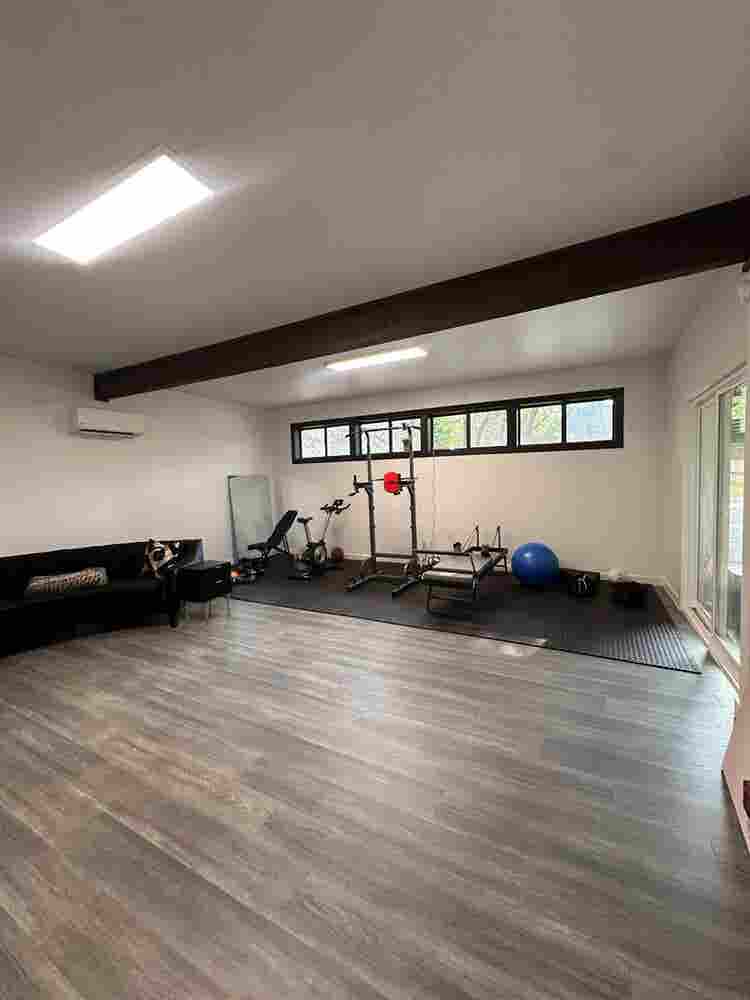 Spacious 5BR w/ Guest Suite