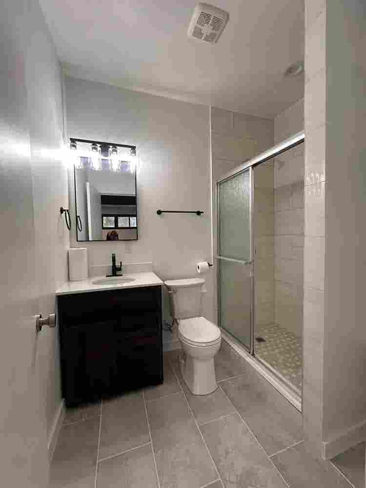 Spacious 5BR w/ Guest Suite