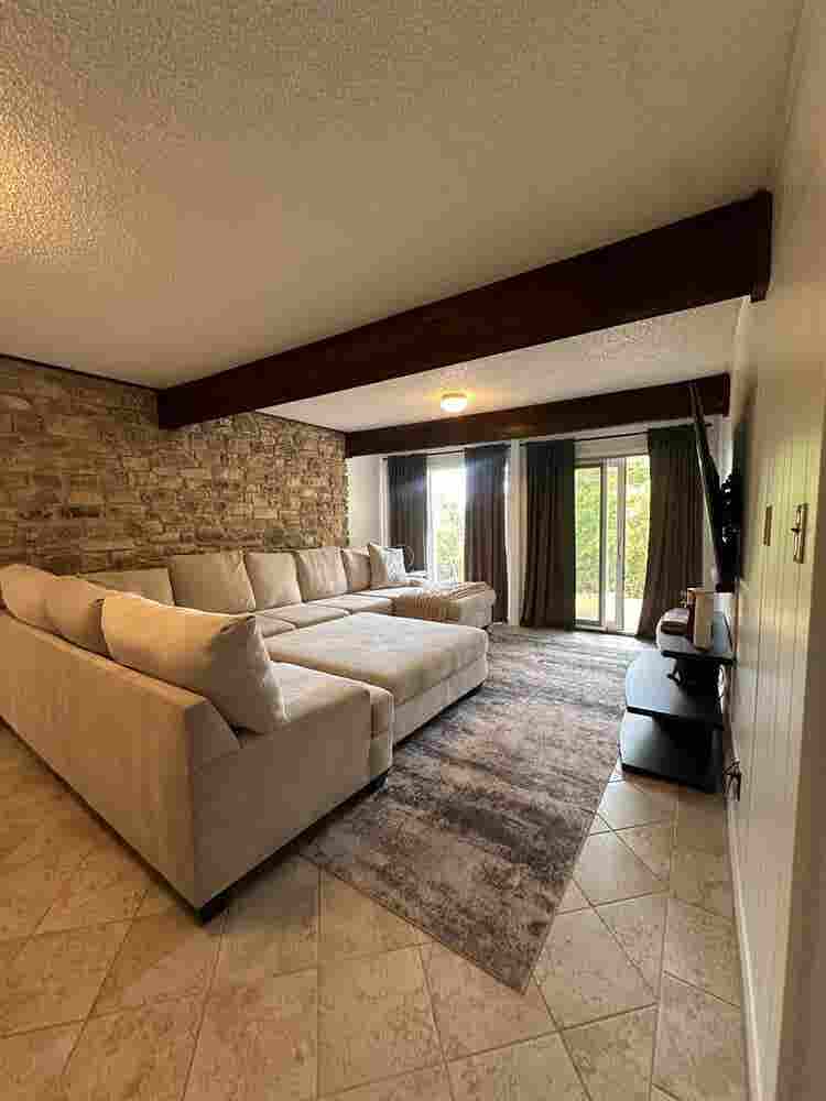 Spacious 5BR w/ Guest Suite