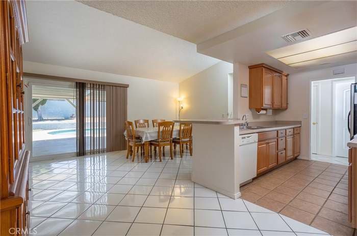 Room for rent own space