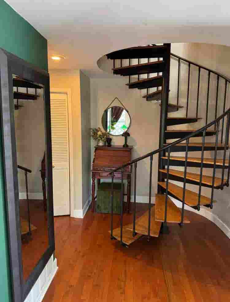 Bedroom Sublease In Corn Hill