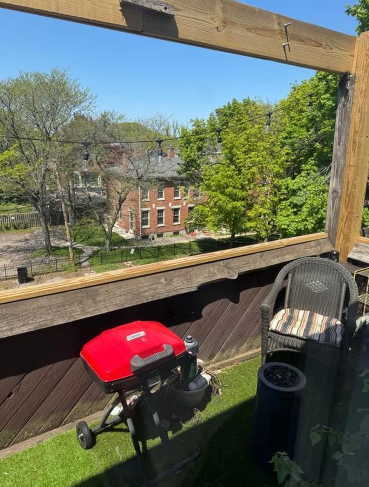 Bedroom Sublease In Corn Hill