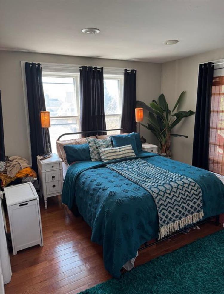 Bedroom Sublease In Corn Hill