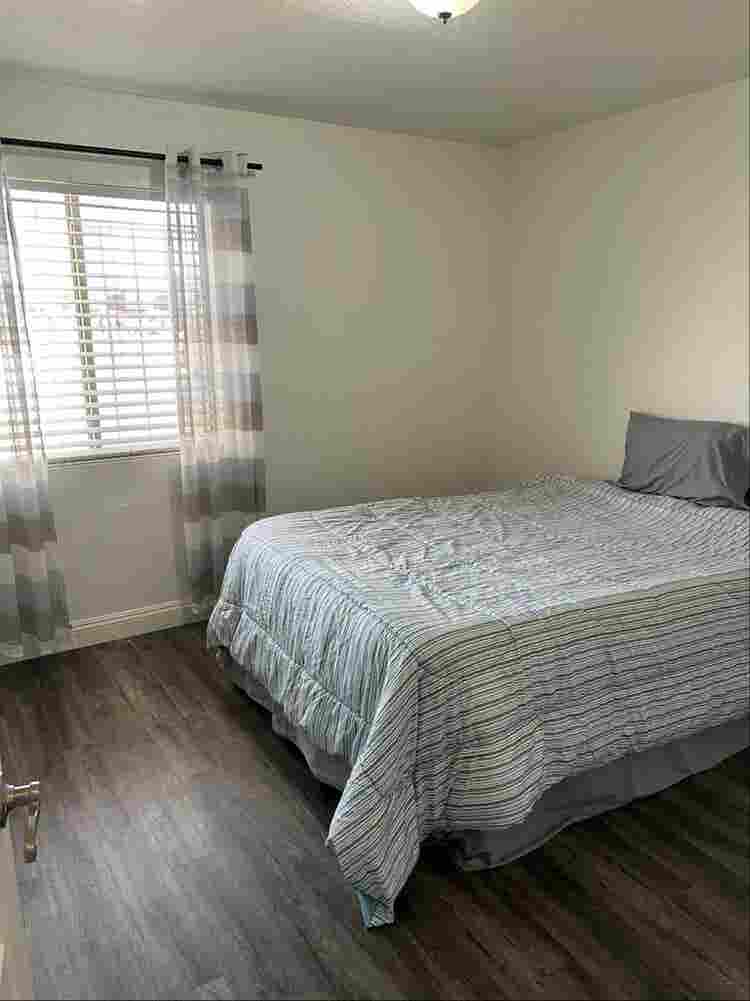 Spacious Single Story Room 4 U