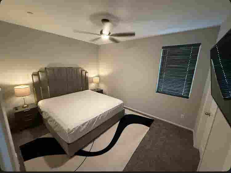 Modern and Spacious Room for Rent.