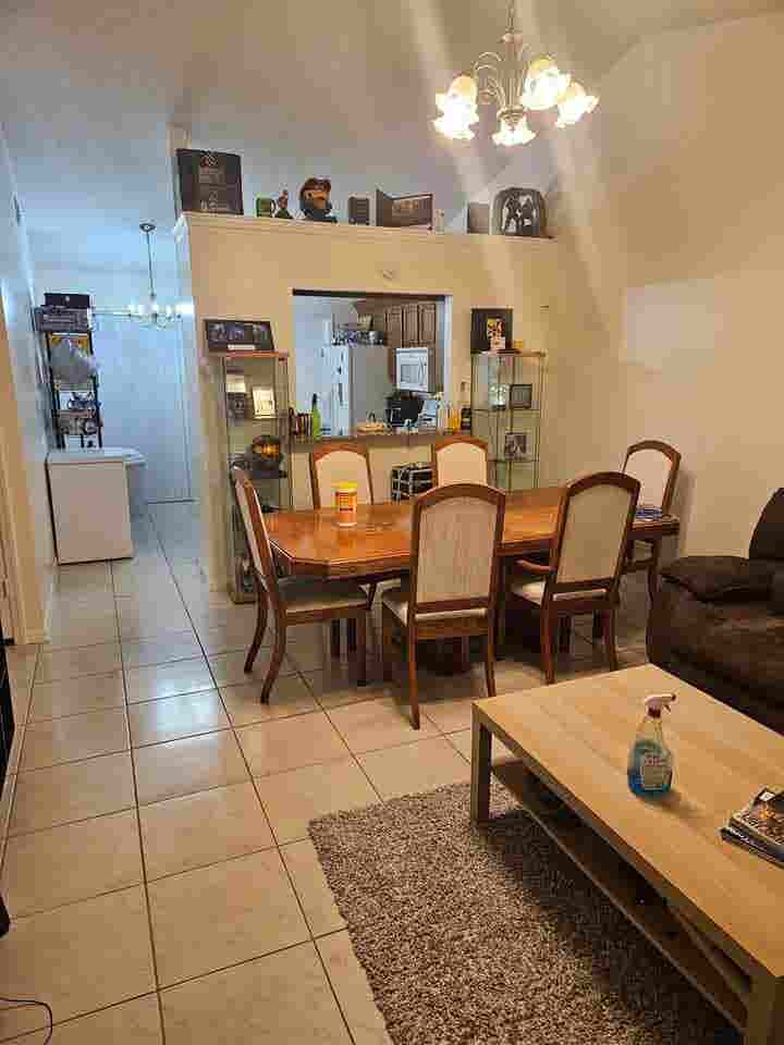 Private room for rent bills include