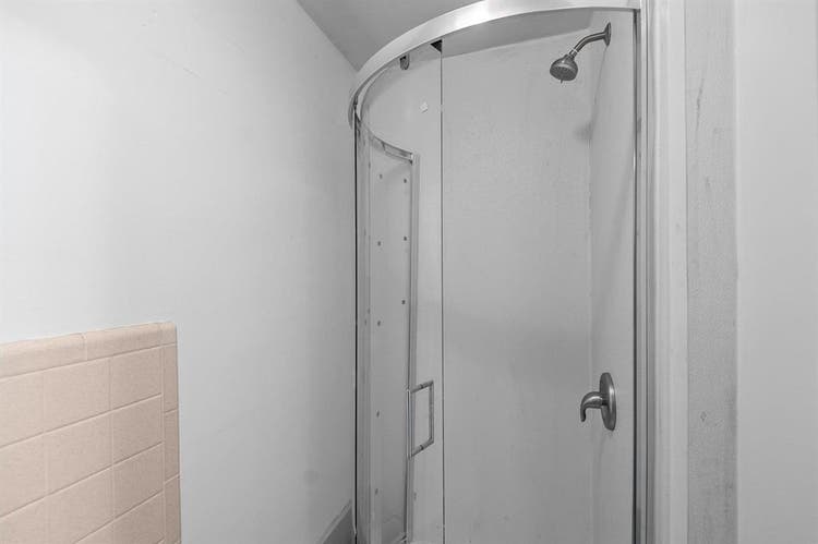 1 BR in Greenville