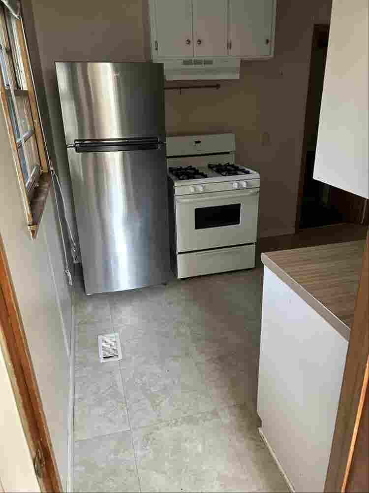 Minnetonka home room for Rent $