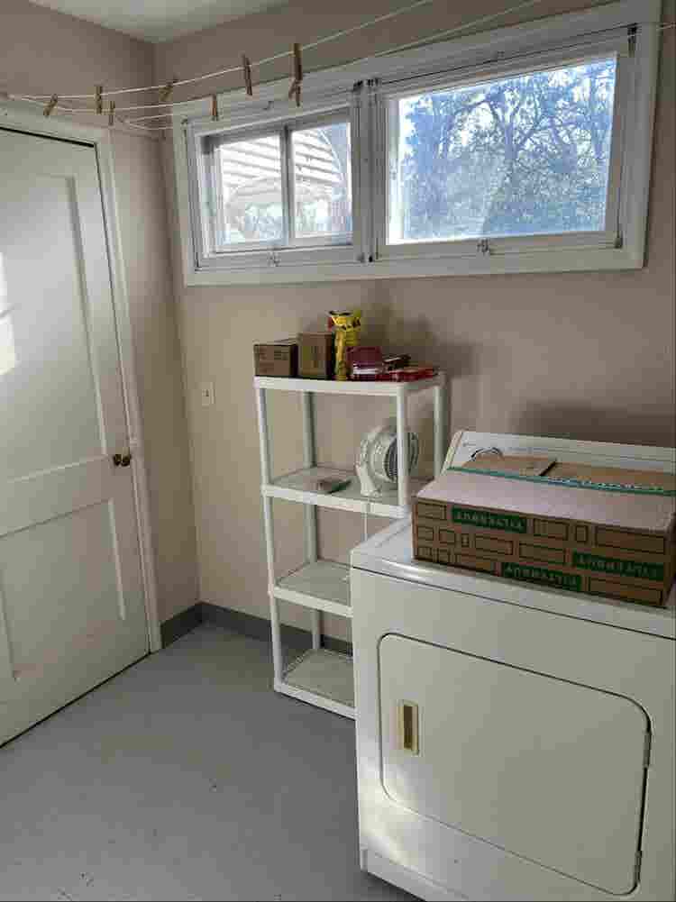 Minnetonka home room for Rent $