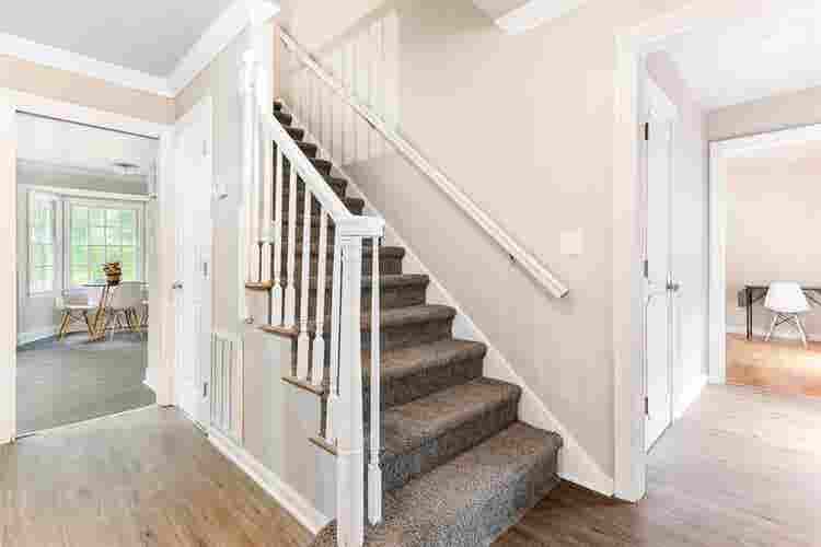 1 BR in Petersburg