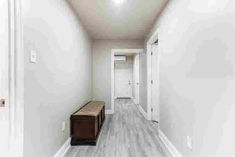 1 BR in Petersburg