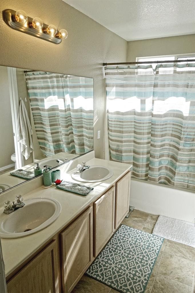 Great room available!!!