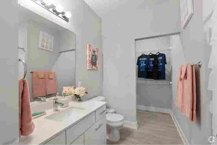 1 Room + Private Bath & Closet