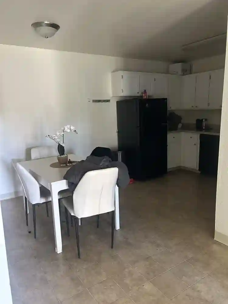 October 1st move in date