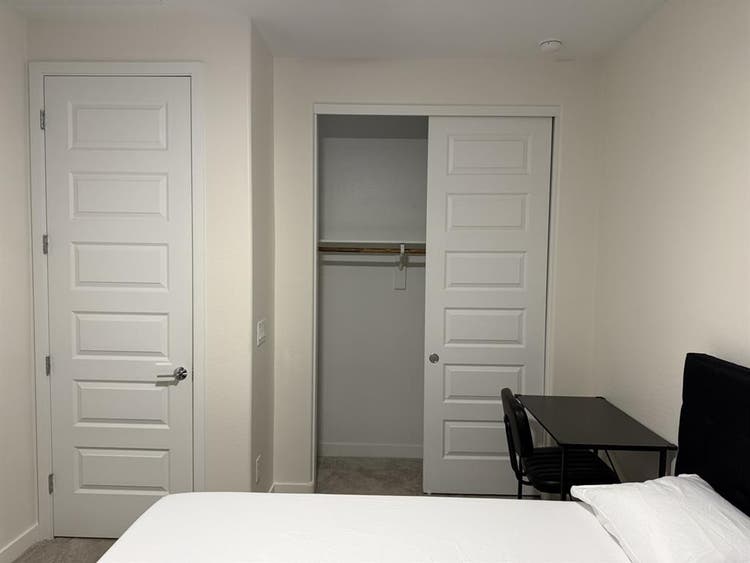 $ ROOM IN W. PHOENIX-&Indian
