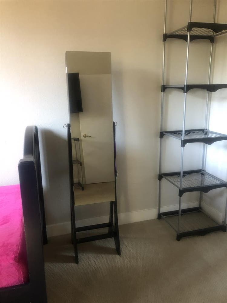 Furnished single bedroom available