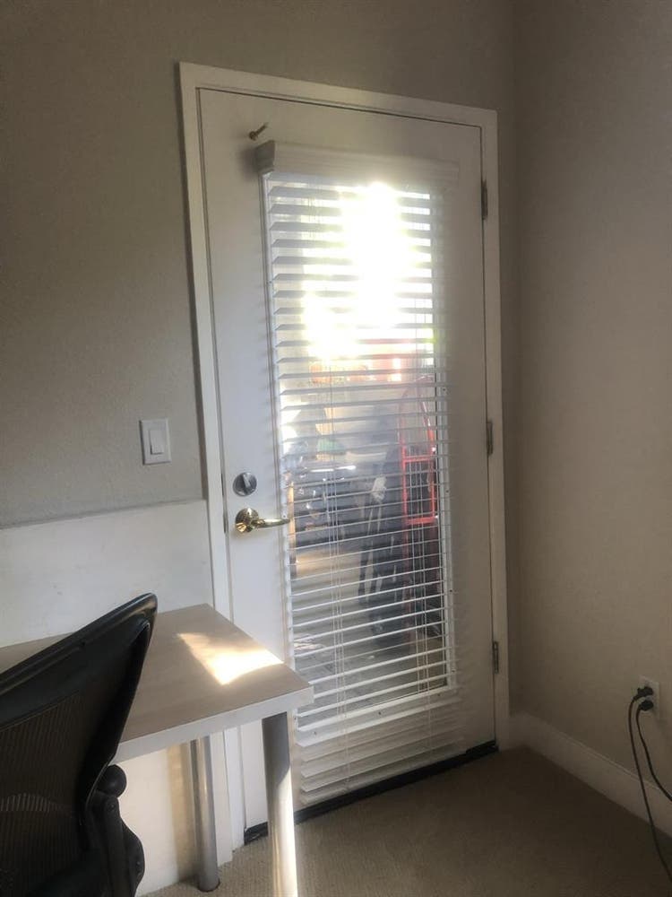 Furnished single bedroom available