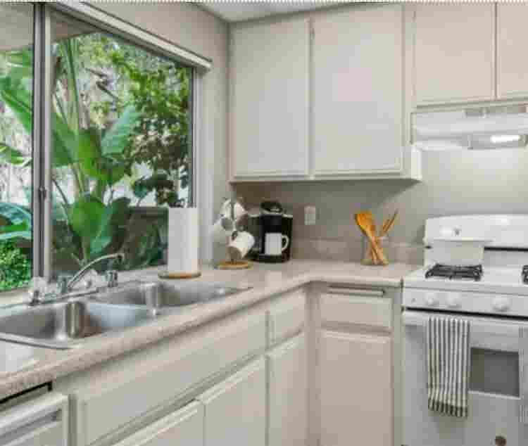 Campus Crossings Apartment