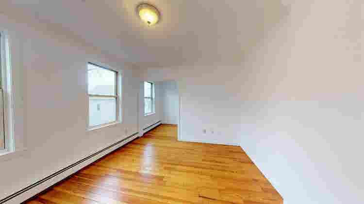 1 BR in Boston