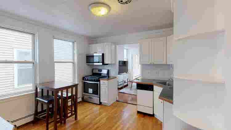 1 BR in Boston