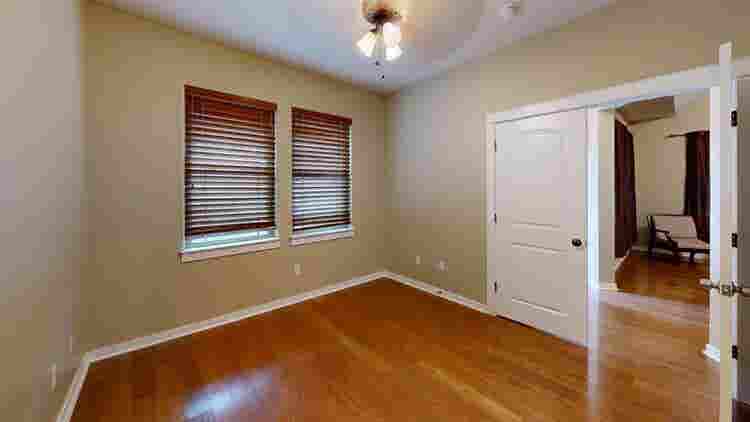 5 BR in Georgetown