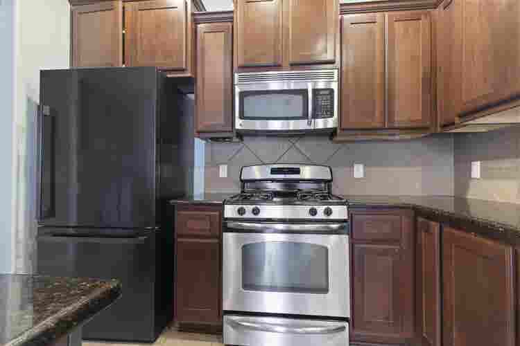 5 BR in Georgetown