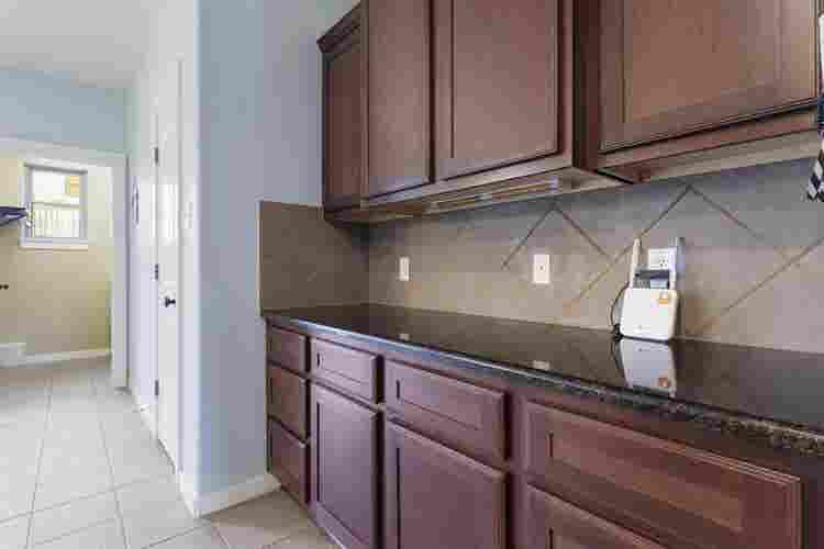 5 BR in Georgetown