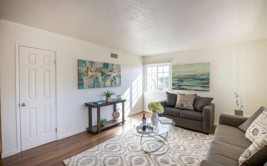 3 BR in San Diego