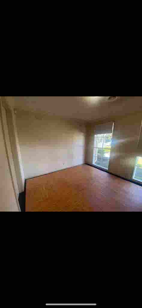 Glen Waverly . Amazing space/house