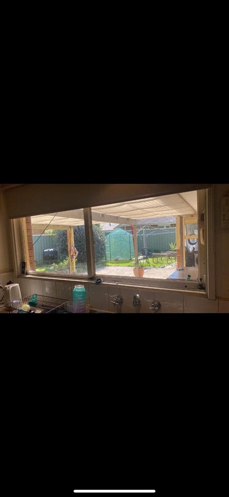 Glen Waverly . Amazing space/house