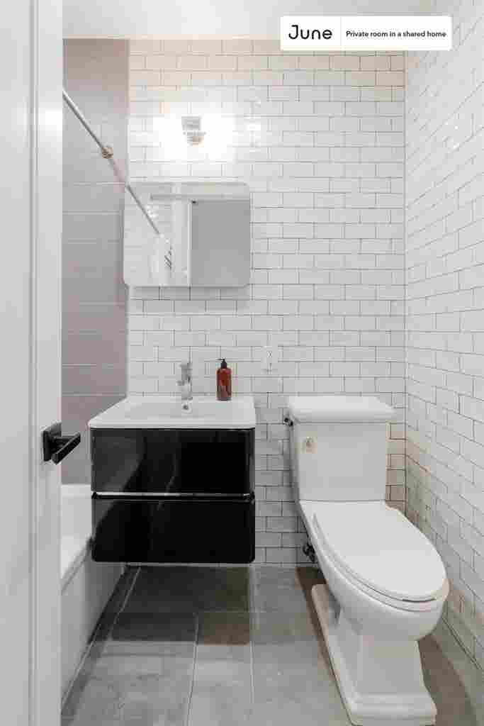 3 BR in New York City