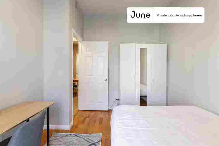 4 BR in New York City