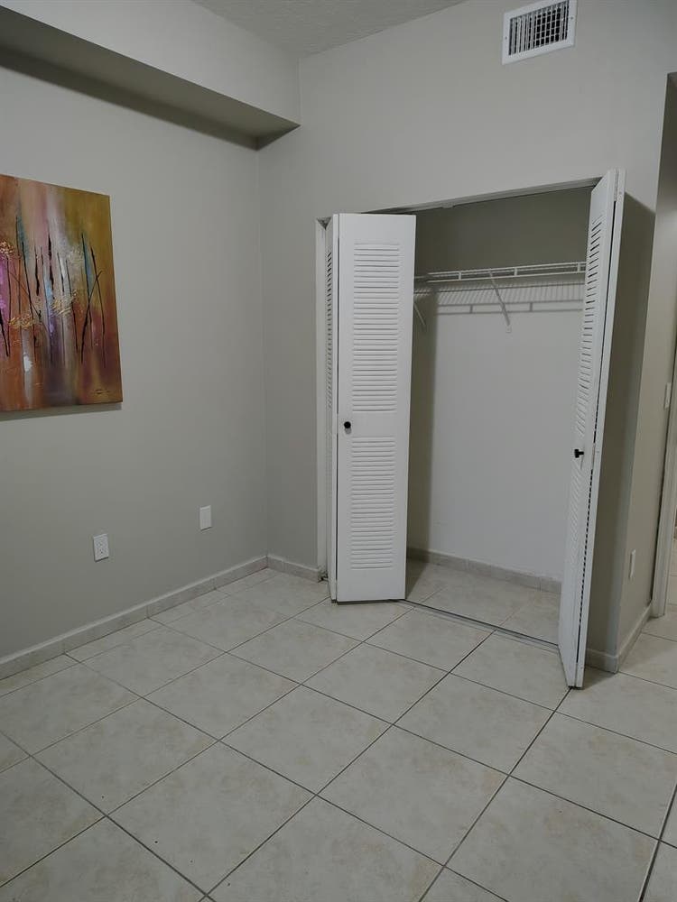 Single room in gated community