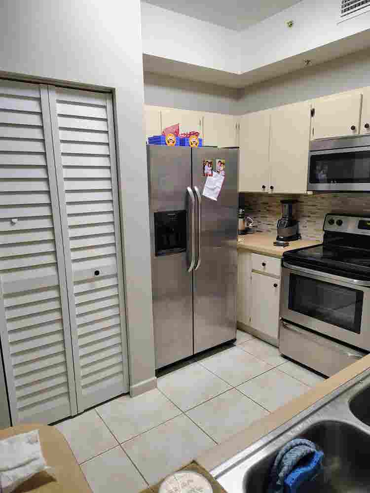 Single room in gated community