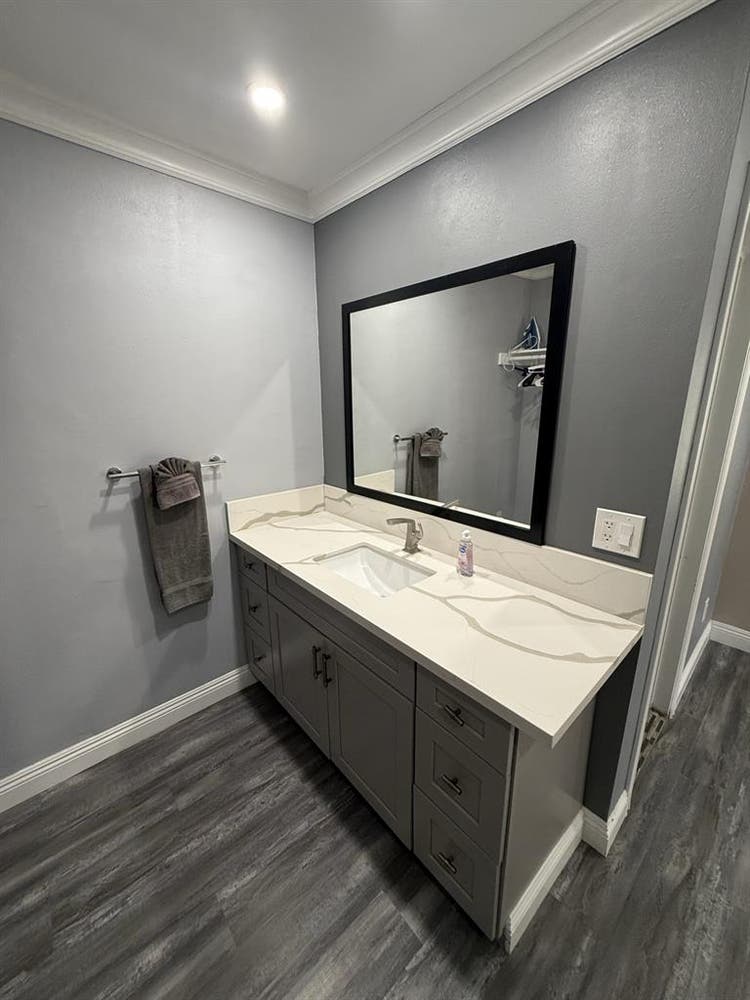 Master bedroom with private entranc